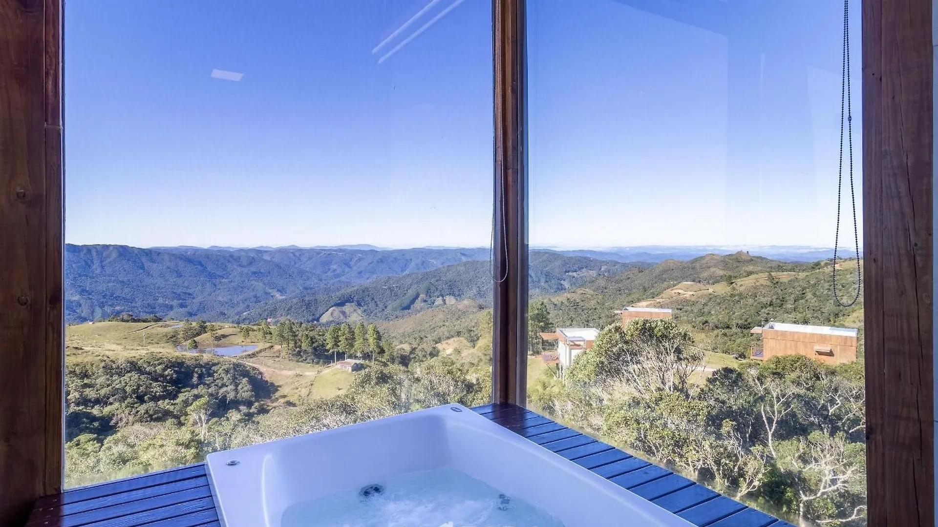 Linda Cabana Com Jacuzzi E Vista Incrivel Vst004 Anitápolis